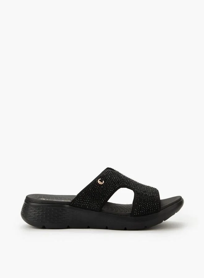 لو كونفورت صنادل نسائية مزينة بتطريزات - تشكيلة رمضان